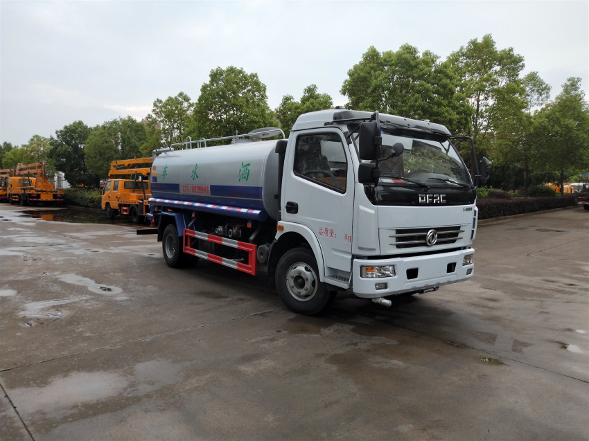 灑水車安全養護之修復水泵需及時-程力集團 灑水車安全養護之修復水泵需及時-程力集團